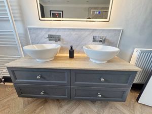 Photo 32- click for photo gallery